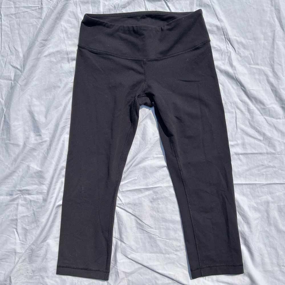 CROPPED LULU LEGGINGS